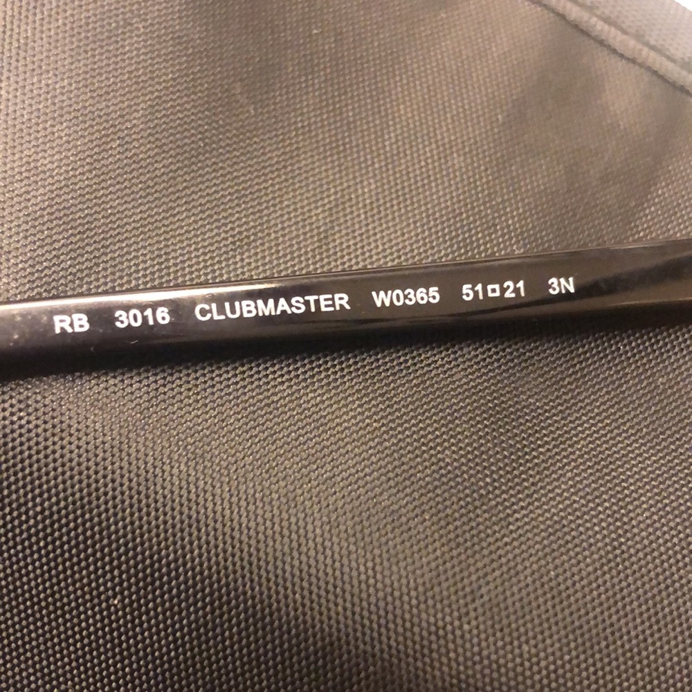 Ray-Ban Frames. - image 3